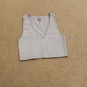 Garage light grey crop top